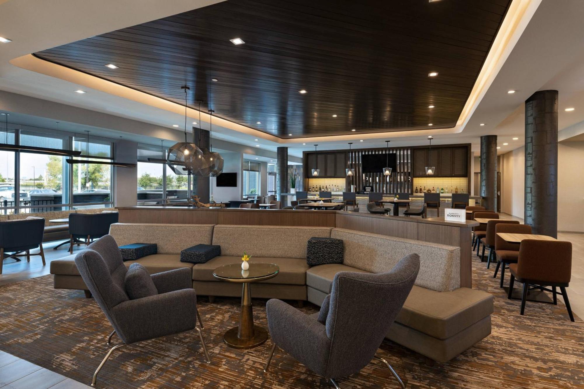 Springhill Suites By Marriott Dallas Richardson/University Area Экстерьер фото