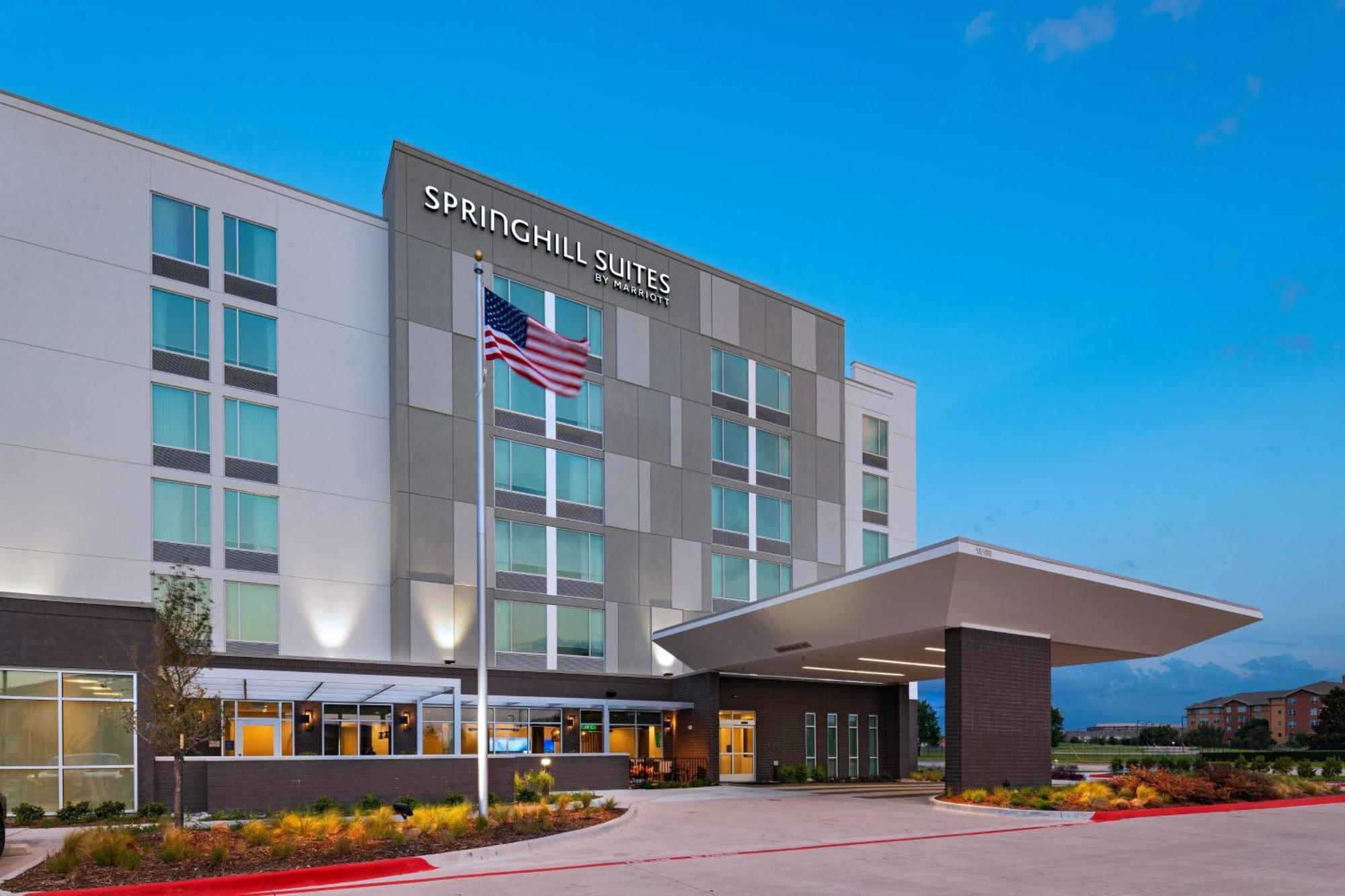 Springhill Suites By Marriott Dallas Richardson/University Area Экстерьер фото